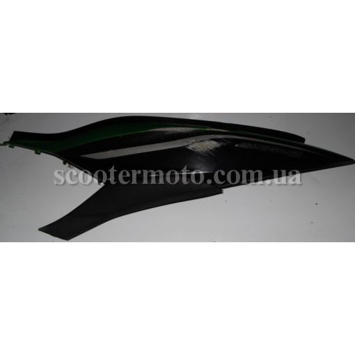 Пластик боковой, задній Kawasaki J 125-300 SC, лівий, оригінал